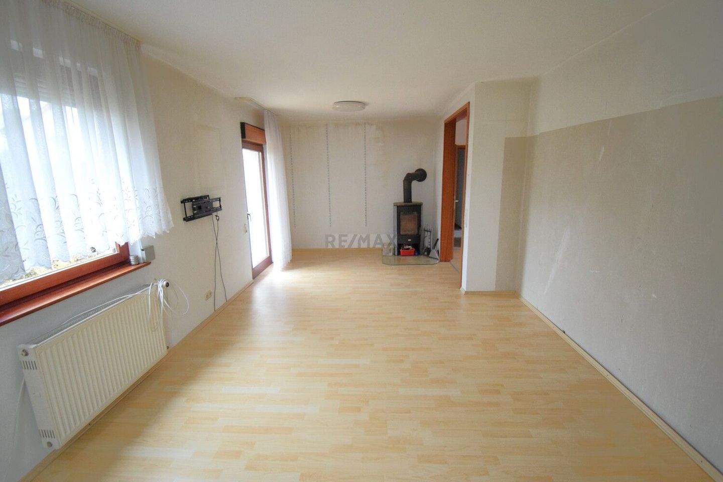 Immobilie in Kuchen - Großzügiges Einfamilienhaus mit Charm – viel Platz für Ihre Wohnideen! - Bild 0