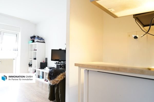 Wohn-/Schlafzimmer - Küche