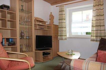 Immobilie in Bodenmais - Top gepflegtes Wohnhaus mit Ferienwohnungen in Aussichtslage in Bodenmais - Bild 28