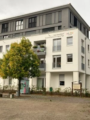 schicke 1 ZKB Wohnung mit Balkon, Desingfussboden, Fußbodenheizung- Senioren willkommen! | Wohnung Kesselsdorf / Sachsen