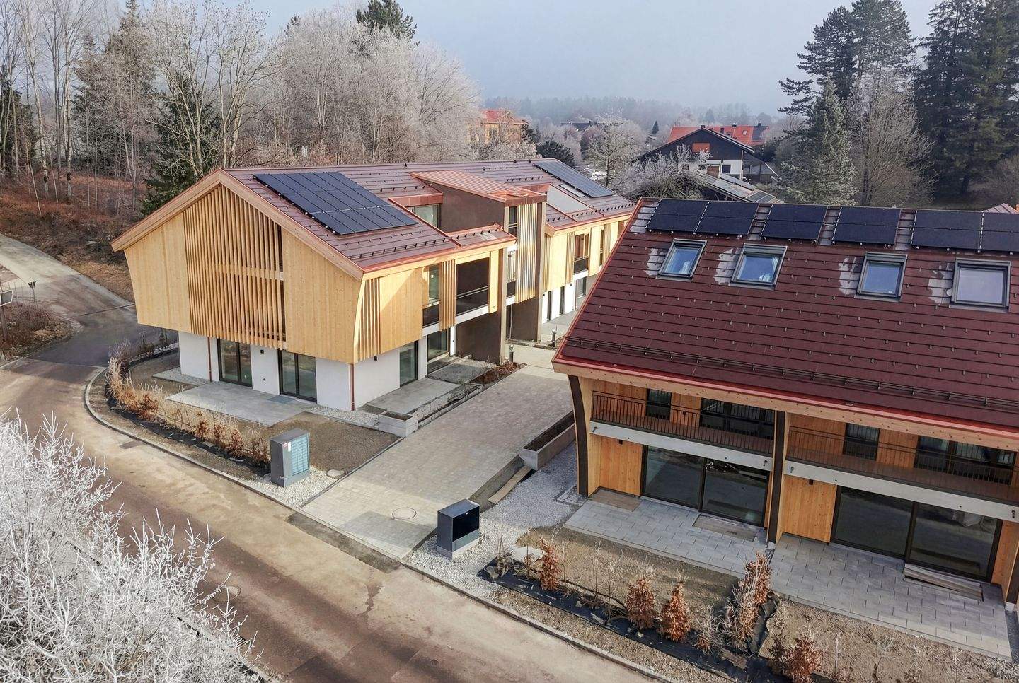 Immobilie in Waakirchen - Neubau: Besonders großzügige 4-Zimmer-Wohnung mit umlaufendem Balkon und Loggia - Bild 4