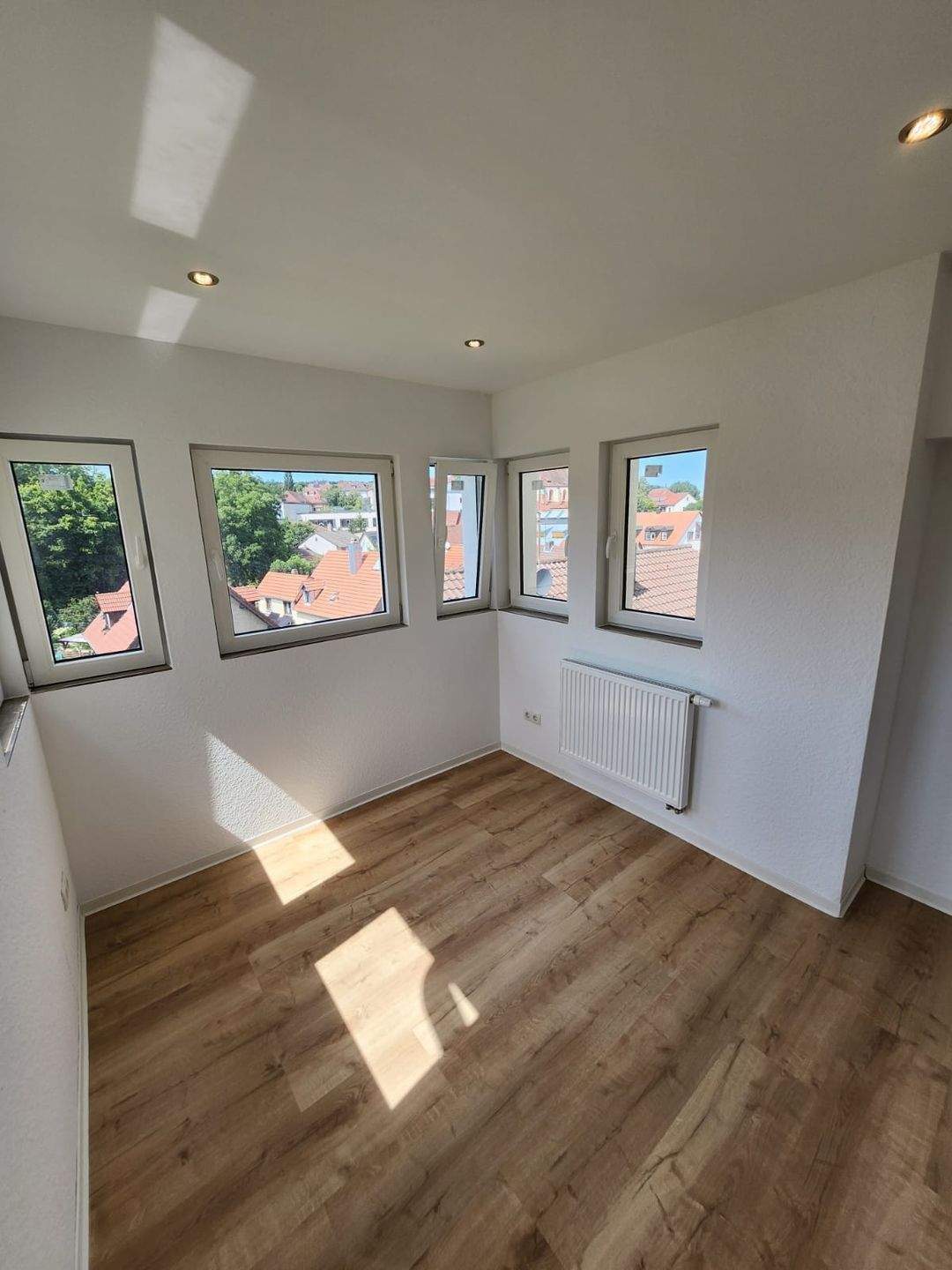 Immobilie in Höchberg - Energetisch saniertes Mehrfamilienwohnhaus in Höchberg! - Bild 11