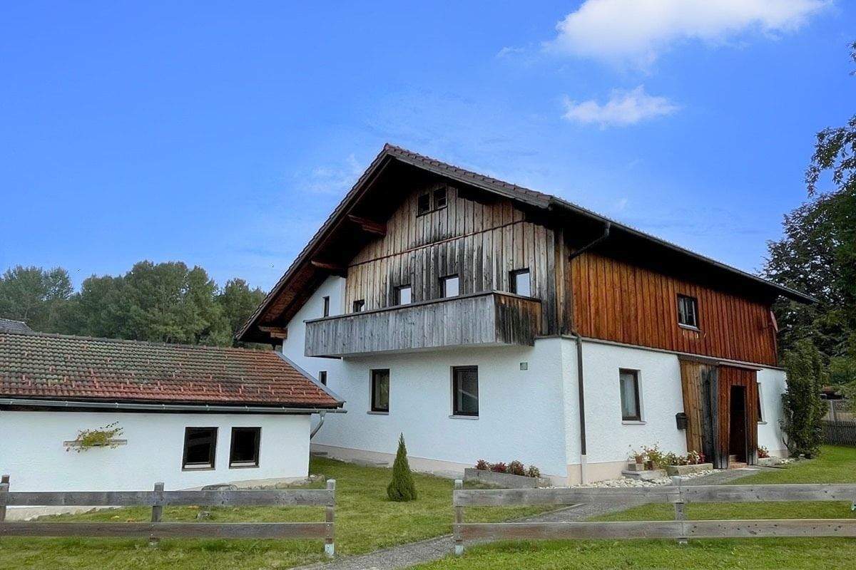 Immobilie in Lindberg - Geräumiges Einfamilienhaus in bester Lage in Zwiesel - Bild 2