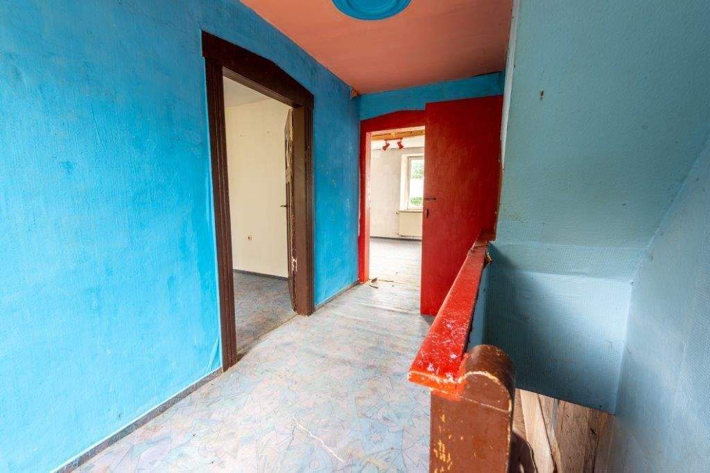 Immobilie in Losheim am See - Das Haus der Schmetterlinge steht in Losheim in der Schachenstraße 12 - Bild 11