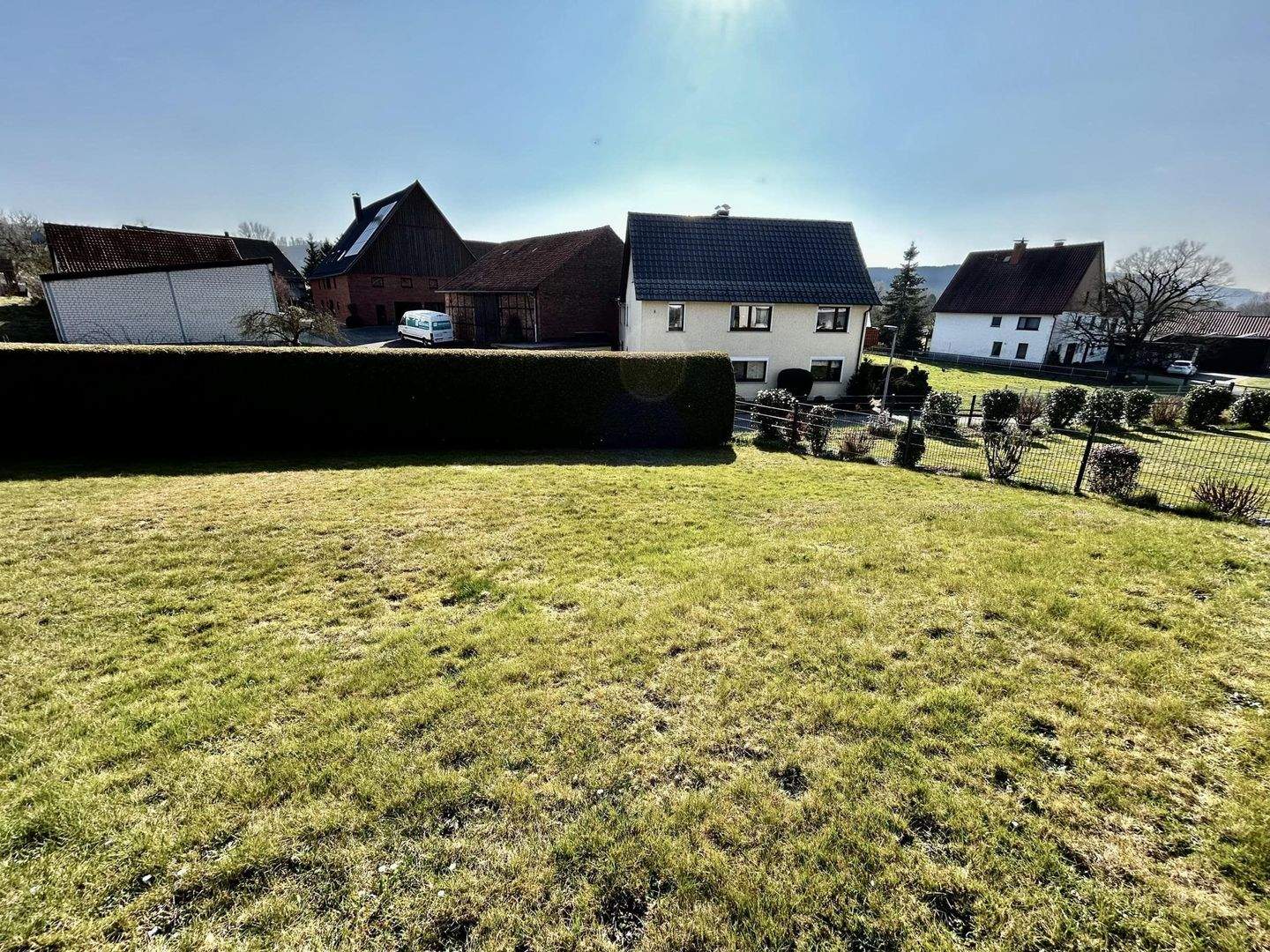 Immobilie in Lügde - Zwei Wohneinheiten, ein Zuhause - Großzügiges Einfamilienhaus mit Einliegerwohnung in ruhiger Lage von Sabbenhausen - Bild 16