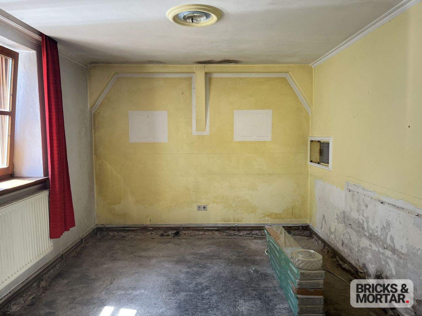 Immobilie in Buttenwiesen - Komplettes Doppelhaus - eine Haushälfte zum Gestalten, eine mit zuverlässiger Mieterin - Bild 13