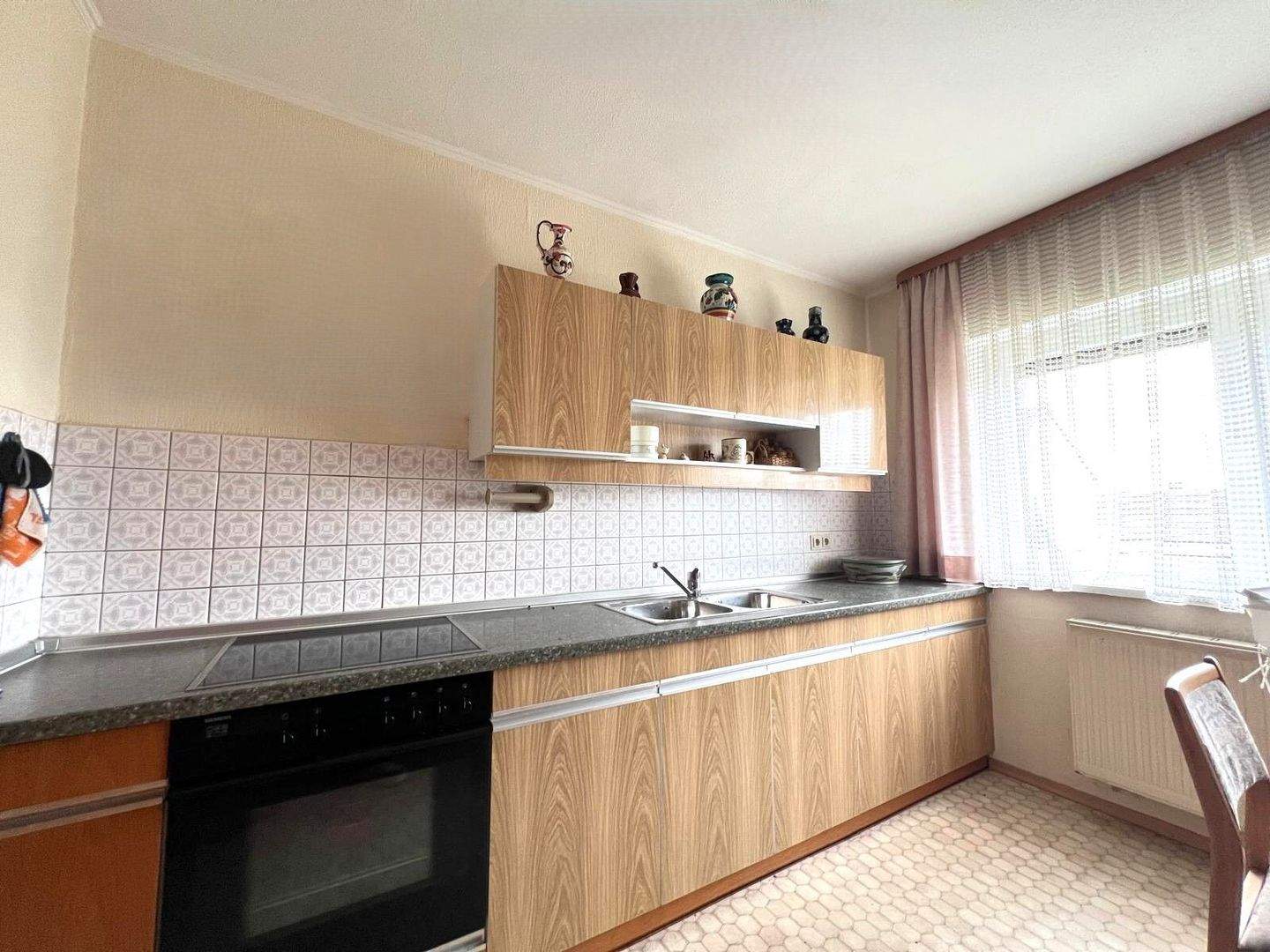 Immobilie in Wolnzach - Charmantes Einfamilienhaus mit großem Grundstück und Ausbaupotenzial in Wolnzach! - Bild 8