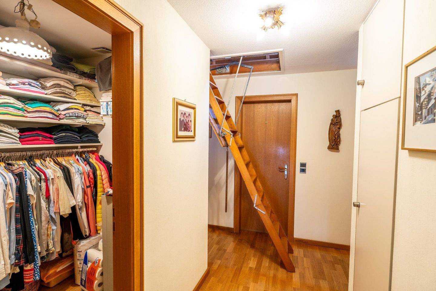 Immobilie in Hellenthal - Einzigartiges Anwesen - großzügiges Wohn- & Geschäftshaus in Hellenthal. *provisionsfrei* - Bild 57