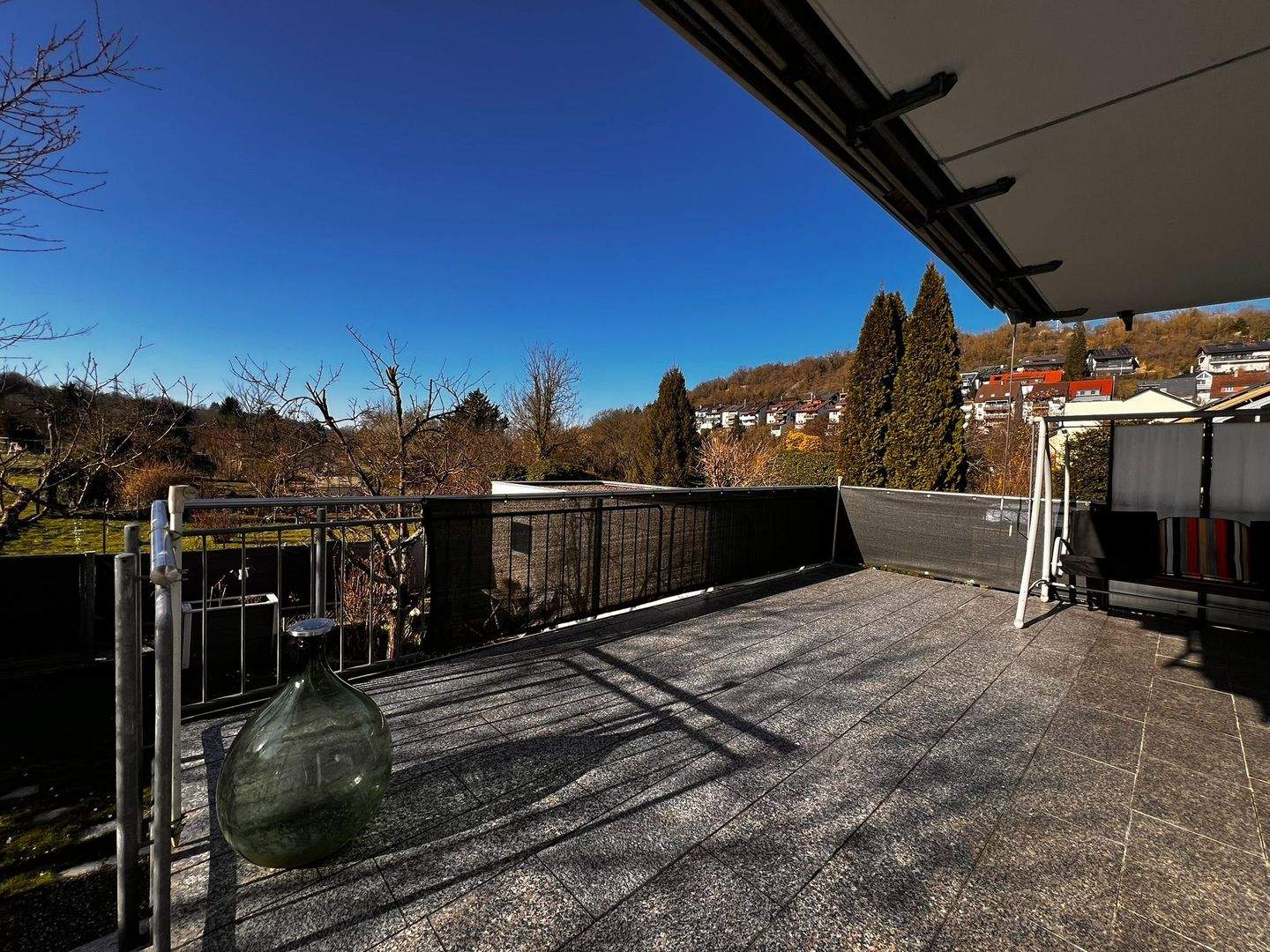 Immobilie in Kämpfelbach - Attraktives Mehrfamilienhaus in Kämpfelbach-Ersingen - gepflegt, flexibel nutzbar und gut angebunden - Bild 0