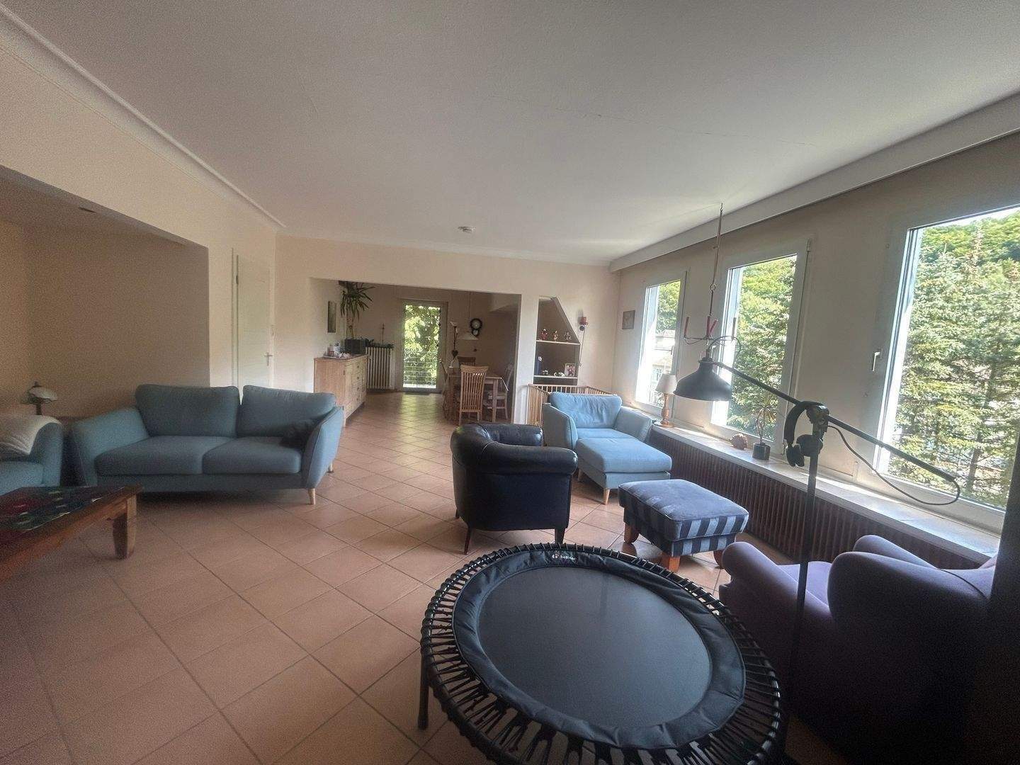 Immobilie in Lüdenscheid - Stilvolles Zweifamilienvilla mit Balkonen, Sauna, Kellerbar & Doppelcarport – auf großem Grundstück mit privater Zufahrt... - Bild 19