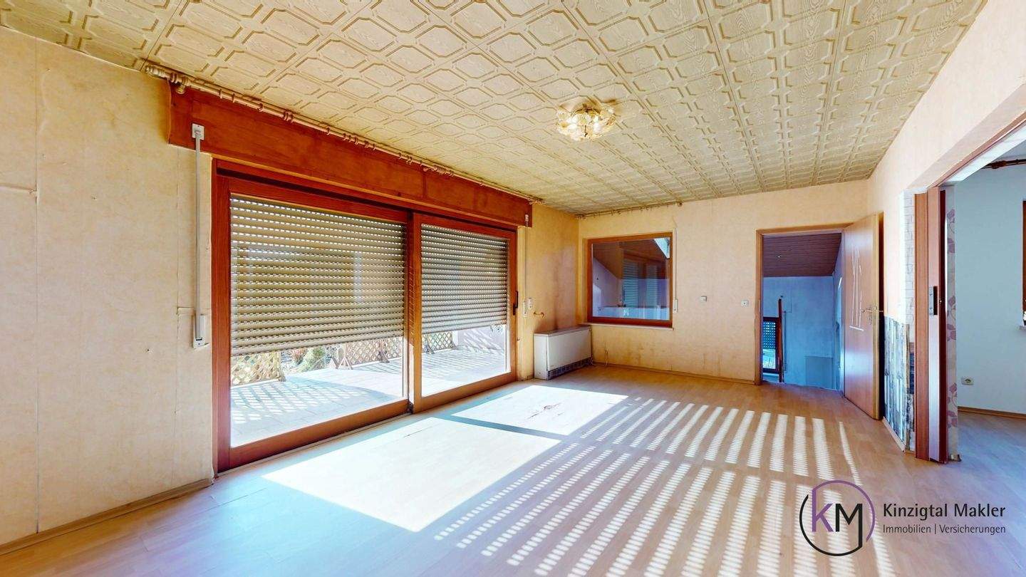 Immobilie in Bad Soden-Salmünster - ++ PROVISIONSFREI ++ "ENTFALTEN SIE IHRE WOHNTRÄUME" Großzügiges Mehrgenerationenhaus mit Gestaltungsspielraum! - Bild 9