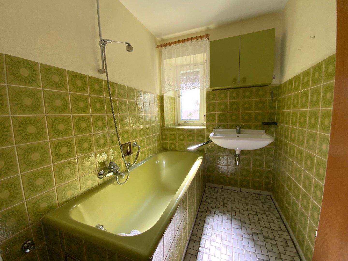 Immobilie in Meinheim - Ehemalige Hofstelle - viel Platz für Ihre Ideen! - Bild 4