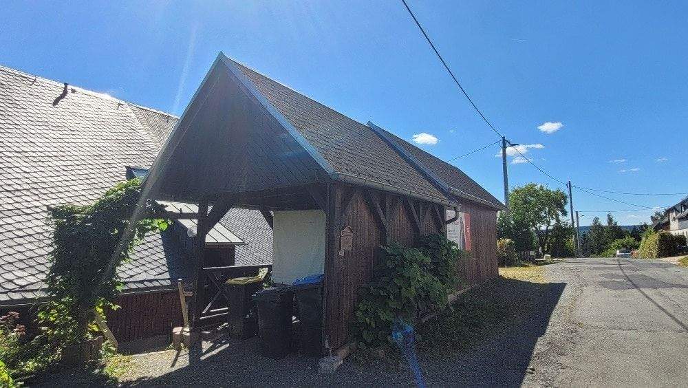 Immobilie in Klingenthal - Modernes Familienhaus mit großem Garten - Bild 3