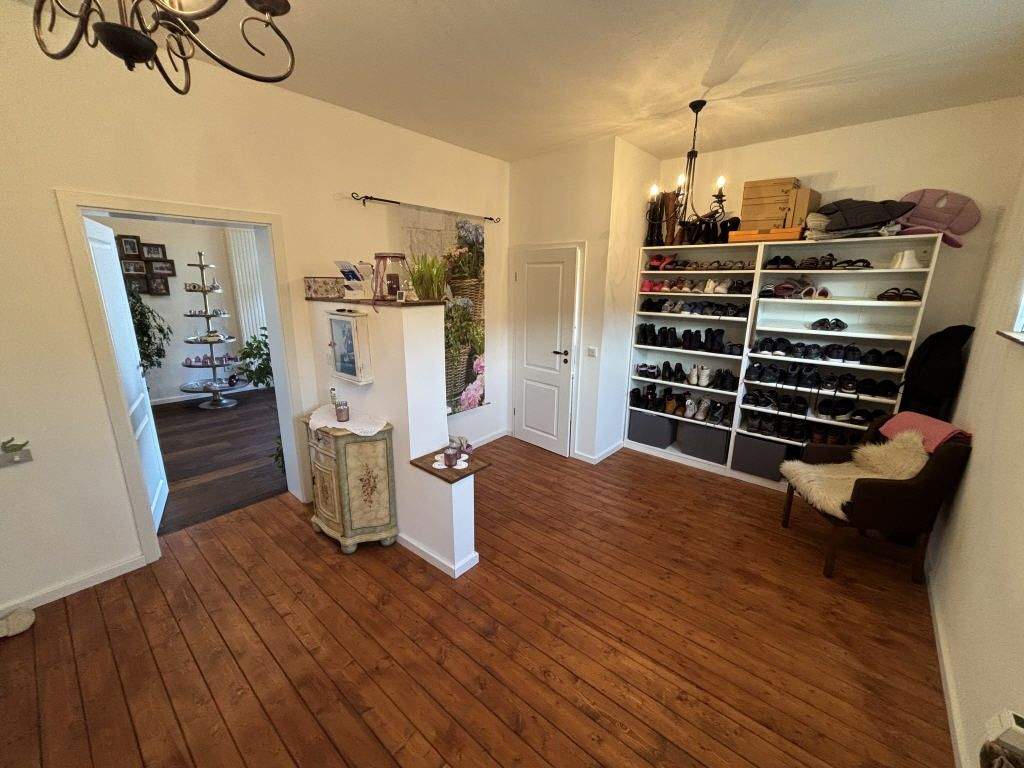 Immobilie in Preußisch Oldendorf - Großzügiges Wohnensemble im Grünen! - Bild 6