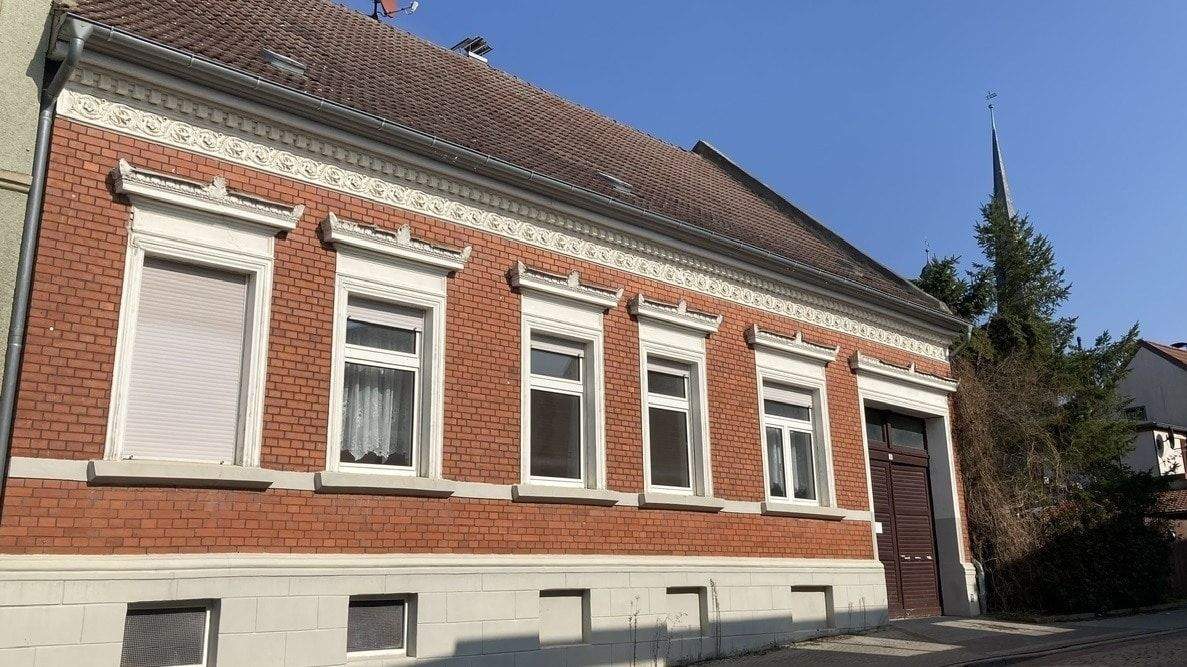 Immobilie in Burg - Ein Haus mit vielen Möglichkeiten - Bild 1