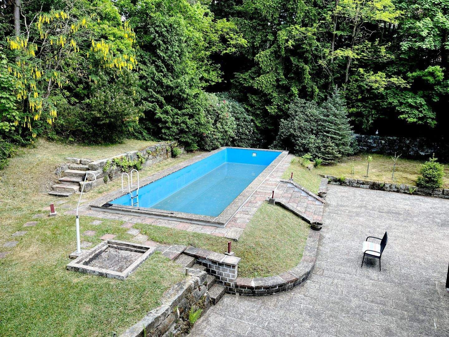 Immobilie in Mistelbach - Leben mit Stil auf repräsentativen Anwesen mit parkähnlicher Außenanlage südwestlich von Bayreuth - Bild 1