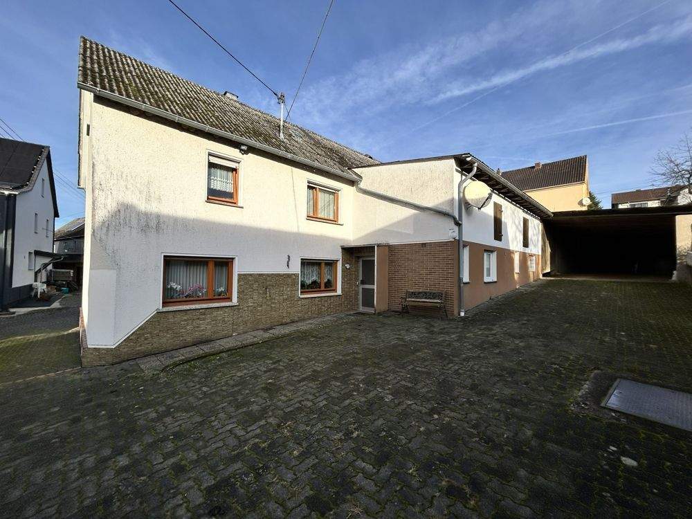 Immobilie in Gieleroth - Großes Bauernhaus mit viel Platz für Sie und Ihre Familie sowie Ihre Hobbies in Gieleroth - Bild 8