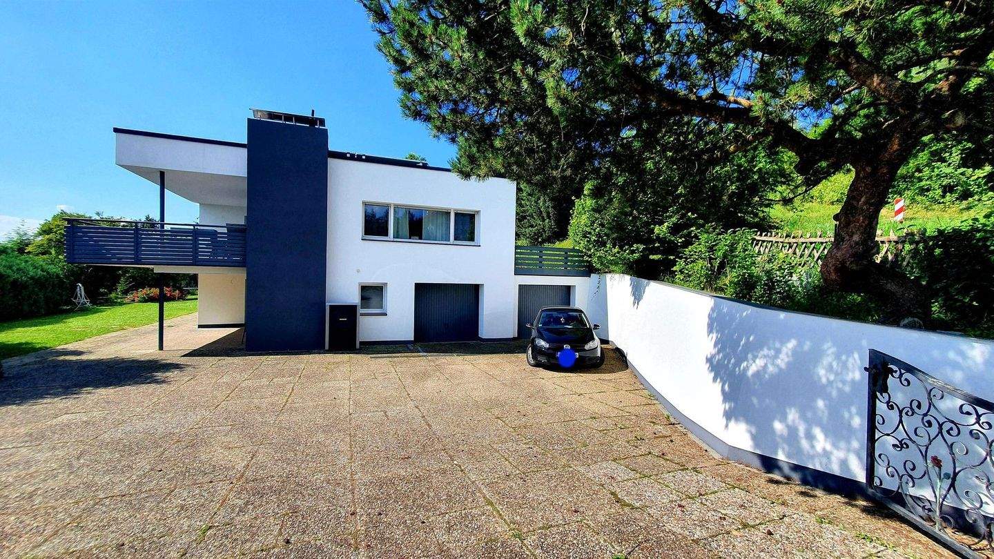 Immobilie in Herbolzheim - Provisionsfrei, 1-2 Familienhaus mit Weitblick und großem Garten - Bild 2