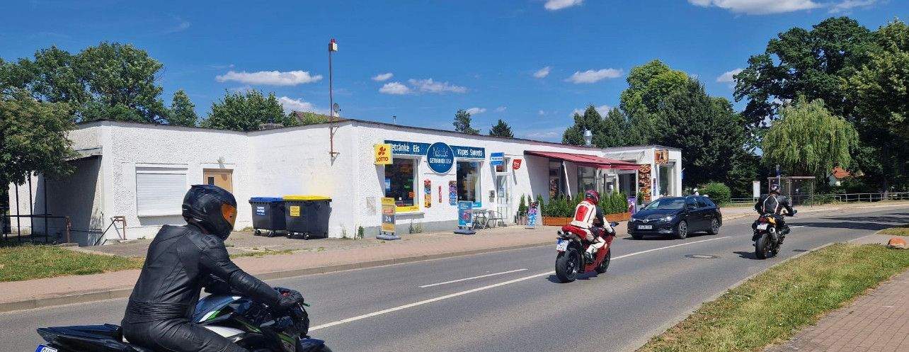 Immobilie in Oranienburg - Kapitalanleger & Investoren aufgepasst: Gewerbeeinheiten mit 305?qm & Ausbaupotenzial! - Oranienburg - Bild 0