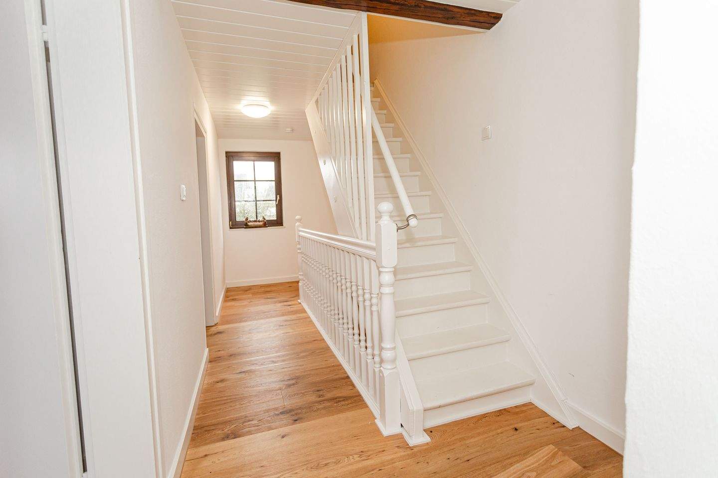 Immobilie in Mastershausen - Charmantes und modernisiertes Familienhaus mit Garge und Garten in Mastershausen, Nähe Kastellaun - Bild 25