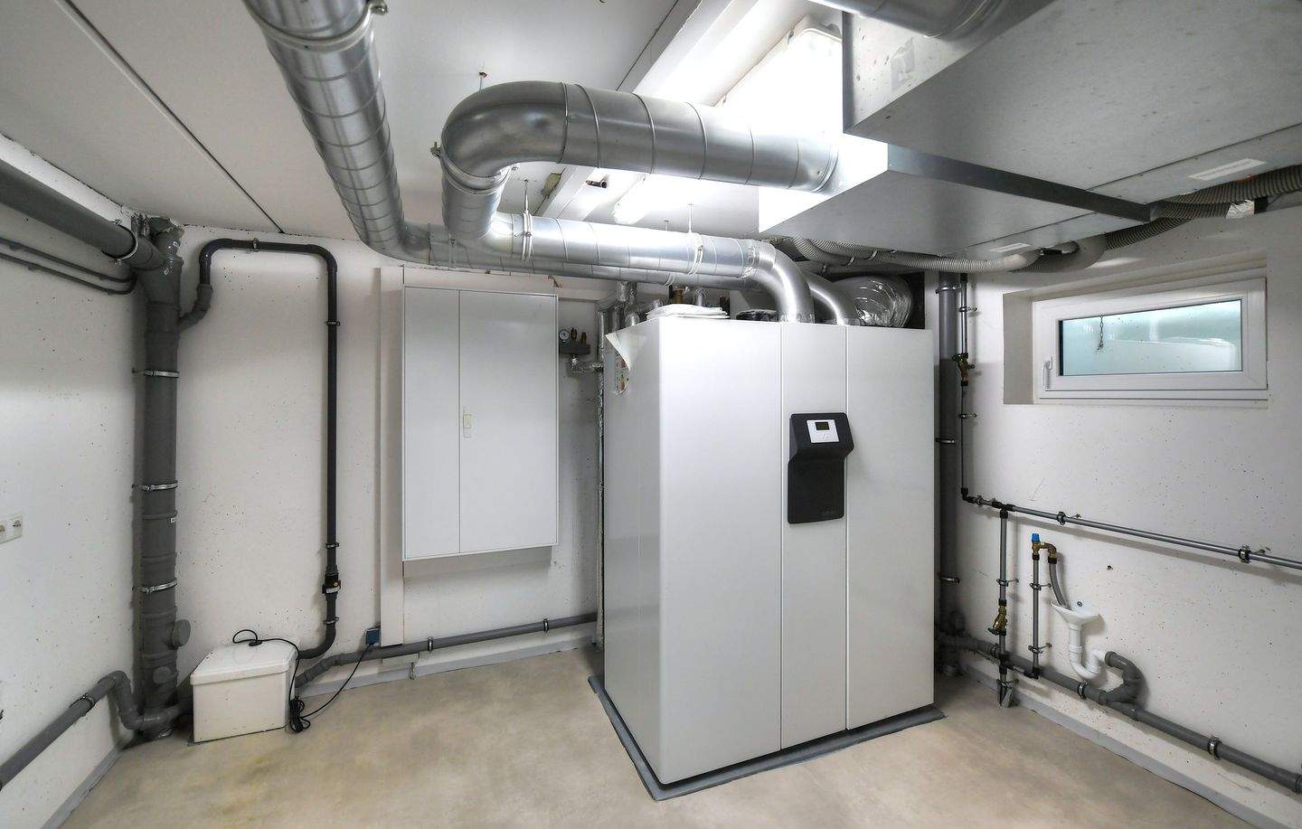 Immobilie in Vogtareuth - Niedrigenergiehaus für (große) Familien - zusätzlicher Platz für Praxis oder Gewerbe kein Problem - Bild 20