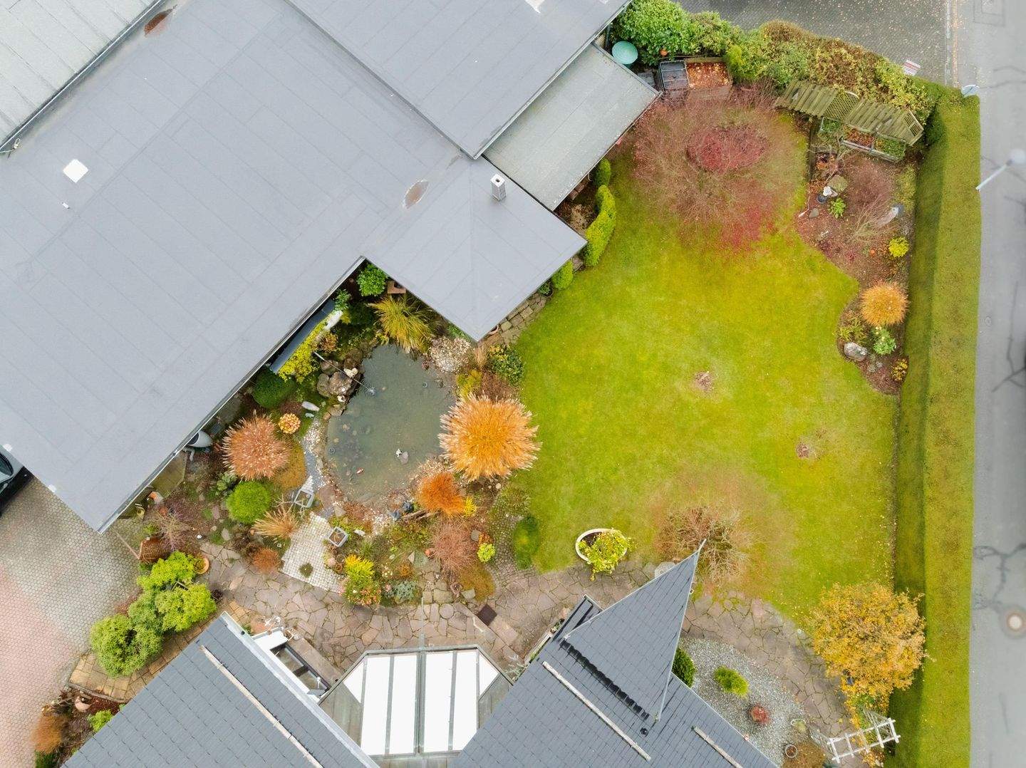 Immobilie in Anhausen - ! Außergewöhnliches Haus mit traumhaftem Garten ! - Bild 29