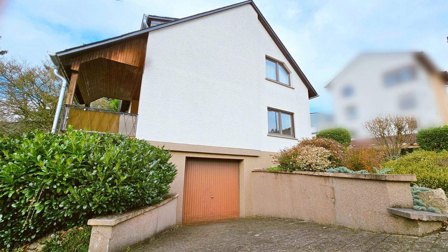 Immobilie in Bullay - Sehr gepflegtes Einfamilienhaus mit Garage, Garten und Balkon in Bullay/Mosel - Bild 27