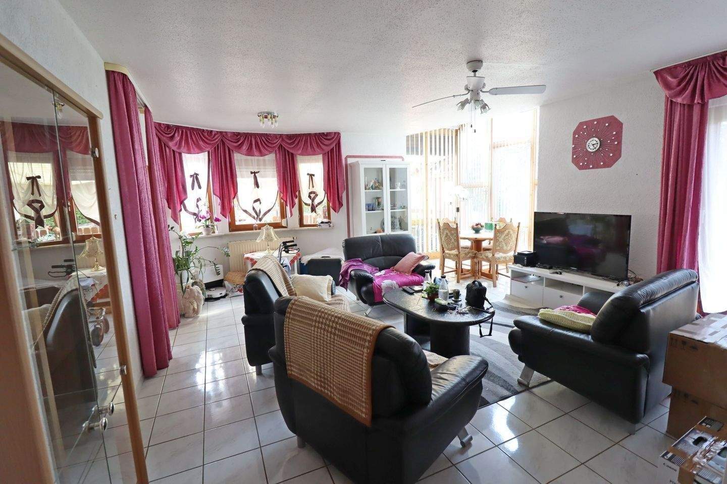 Immobilie in Unterschwaningen - Wohnhaus mit schönem Garten in 91743 Unterschwaningen - Bild 8