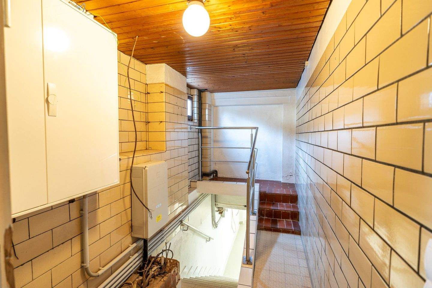 Immobilie in Hellenthal - Einzigartiges Anwesen - großzügiges Wohn- & Geschäftshaus in Hellenthal. *provisionsfrei* - Bild 26