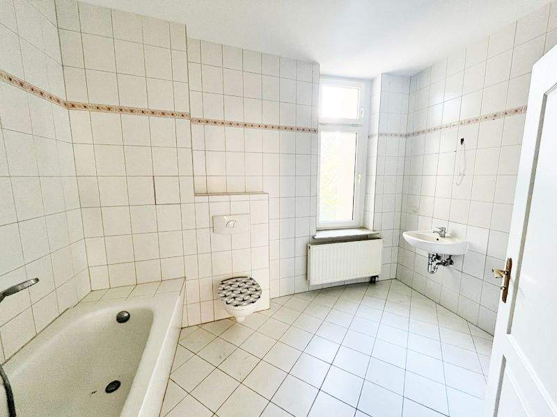 Immobilie in Döbeln - Charmante 3-Raum-Altbauwohnung am Park in Döbeln - Bild 9