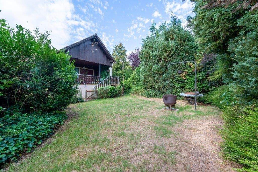 Immobilie in Losheim am See - Die Schachenstraße 14 in Losheim am See kann zum 3-Familienhaus für Sanierer und Pferdefans werden - Bild 3