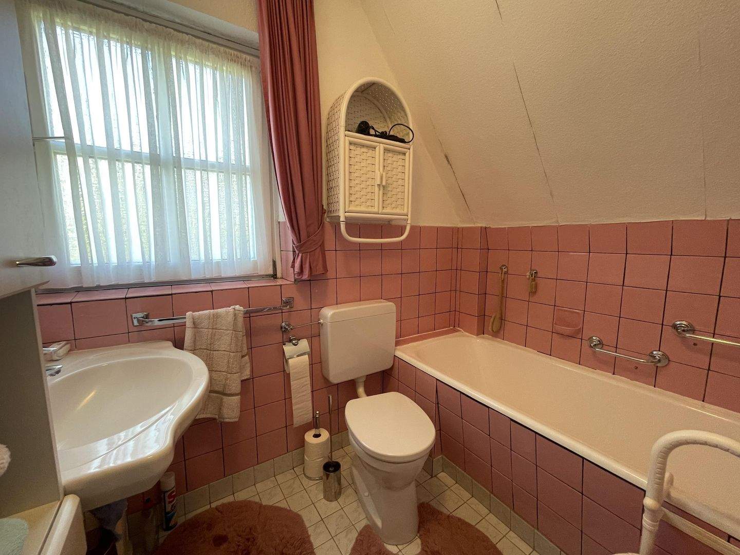 Immobilie in Salmtal - Doppelhaus mit schönem Grundstück in gefragter Wohnlage - Bild 15