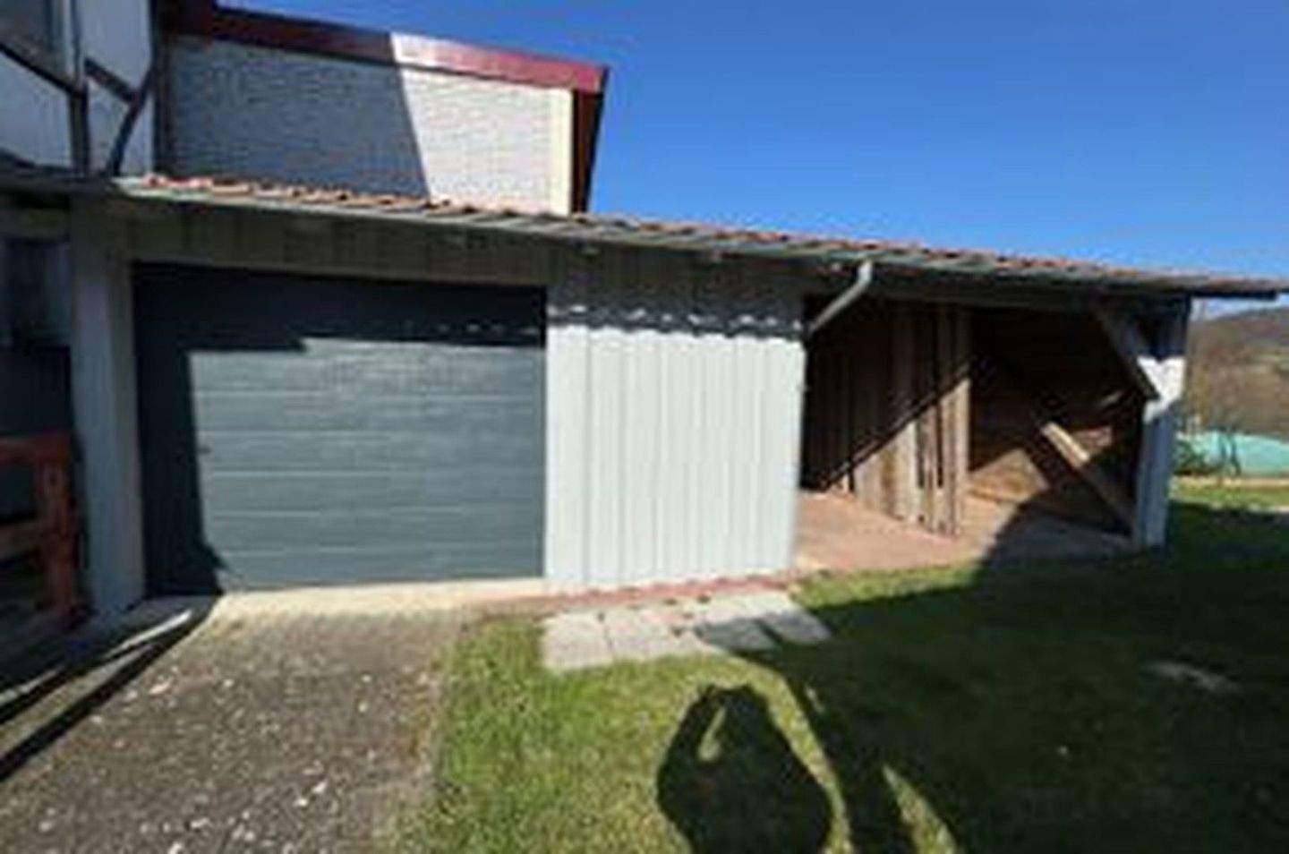 Immobilie in Ringgau - Mietkauf möglich, jetzt 199.000,- €, statt 229.000,- € ,4 Schlafzimmer, Nebengebäude mit Partyraum , - Bild 3