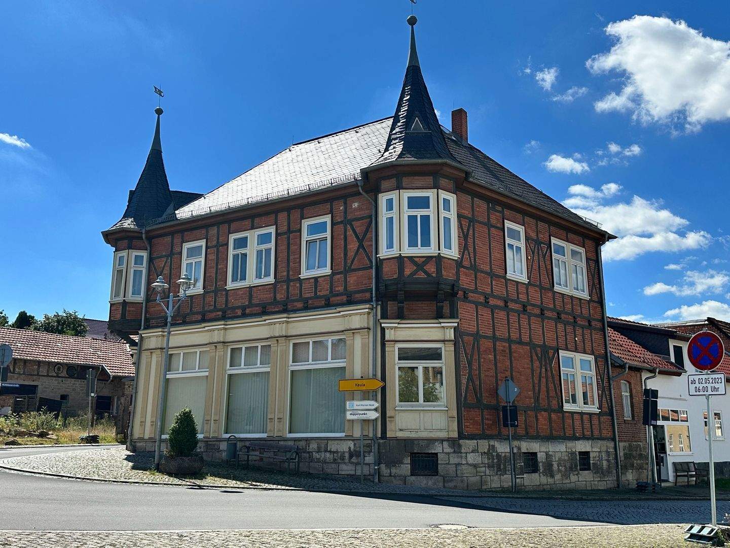 Immobilie in Ebeleben - Stadtvilla mit historischem Charme in zentraler Lage - Bild 0