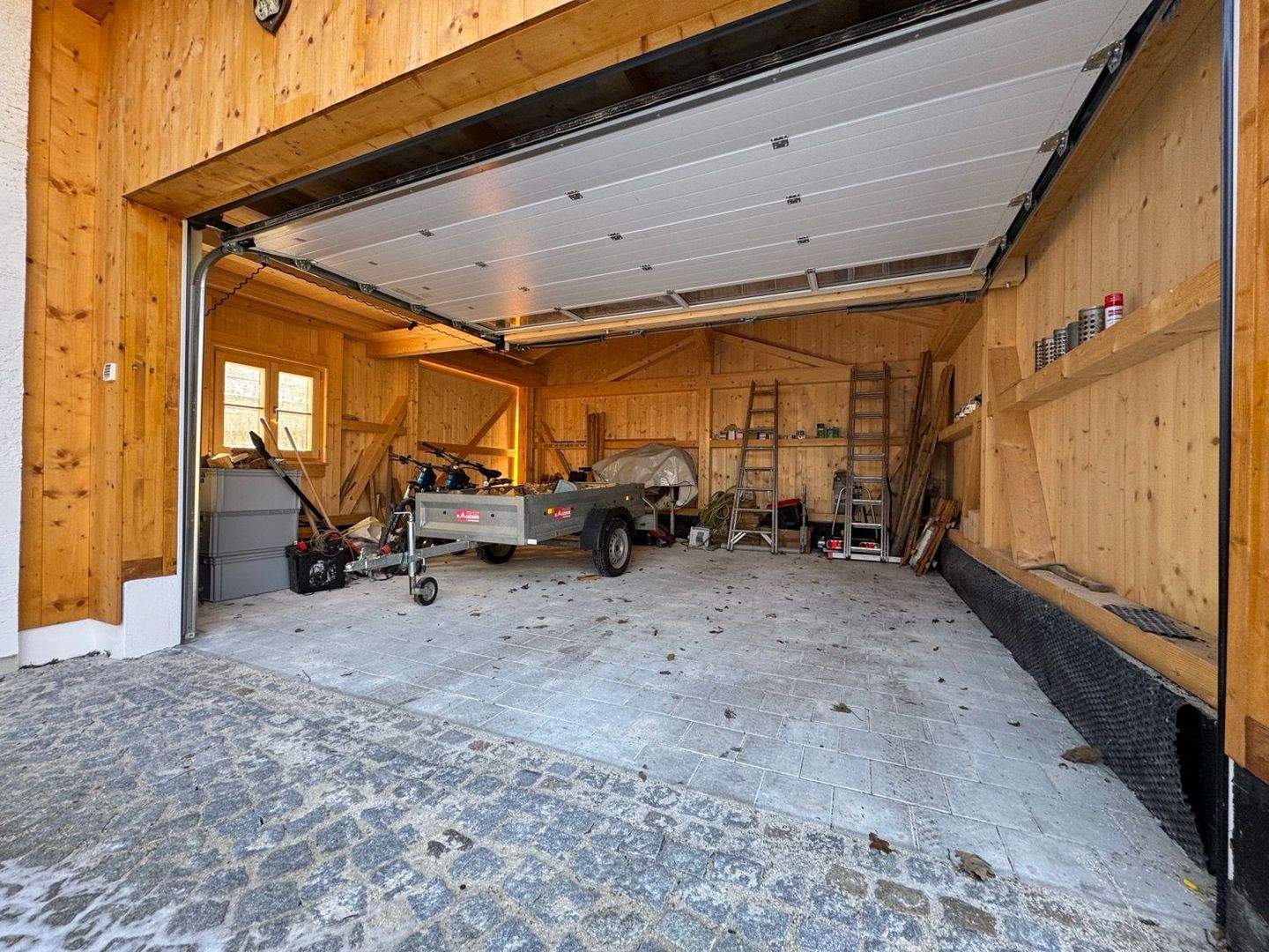 Immobilie in Schleching - Teilerneuerte Süd-West-Haushälfte mit Doppelgarage in stiller Randlage - Bild 26