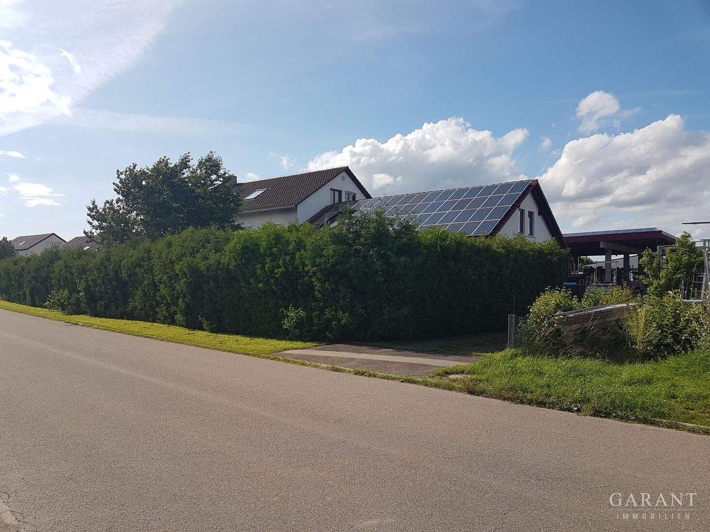 Immobilie in Hirrlingen - Generationenwohnen mit Gewerbeanteil - Bild 0