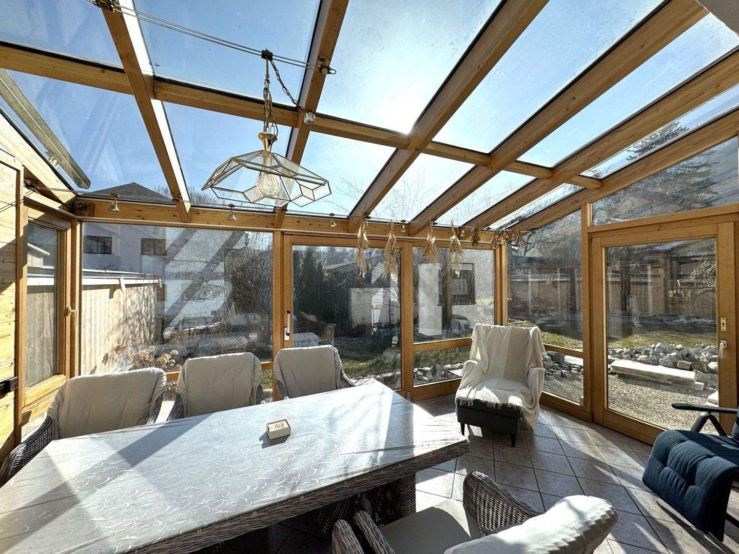 Immobilie in Schleching - Teilerneuerte Süd-West-Haushälfte mit Doppelgarage in stiller Randlage - Bild 14