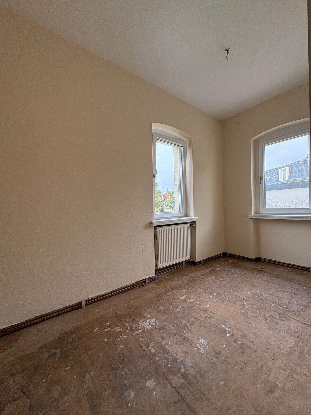 Immobilie in Freital - Ehemaliges 3-Fam.-Haus Nähe Freitaler Klinikum, aktuell zwei schönen Wohnungen sowie attraktive Gewerberäume - Bild 20