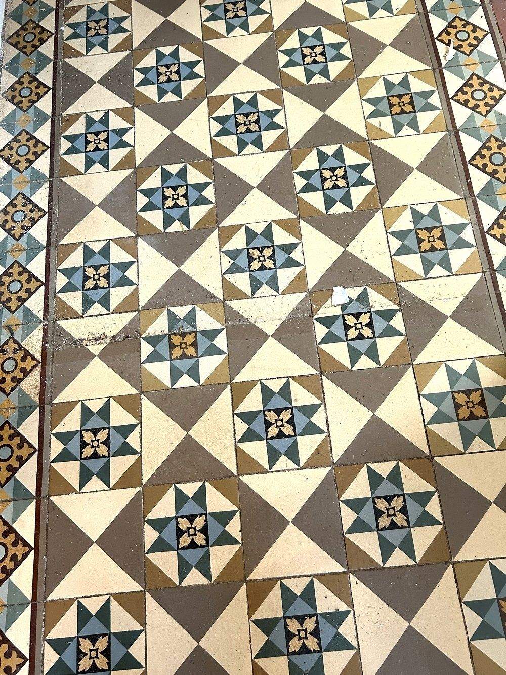 Immobilie in Altrich - zwei Wohnhäuser und rd. 20.000 qm Land direkt am Haus (Nähe zur Stadt Wittlich 5 km) - Bild 9