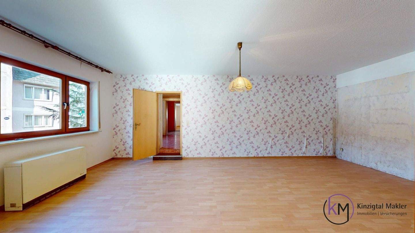 Immobilie in Bad Soden-Salmünster - ++ PROVISIONSFREI ++ "ENTFALTEN SIE IHRE WOHNTRÄUME" Großzügiges Mehrgenerationenhaus mit Gestaltungsspielraum! - Bild 12