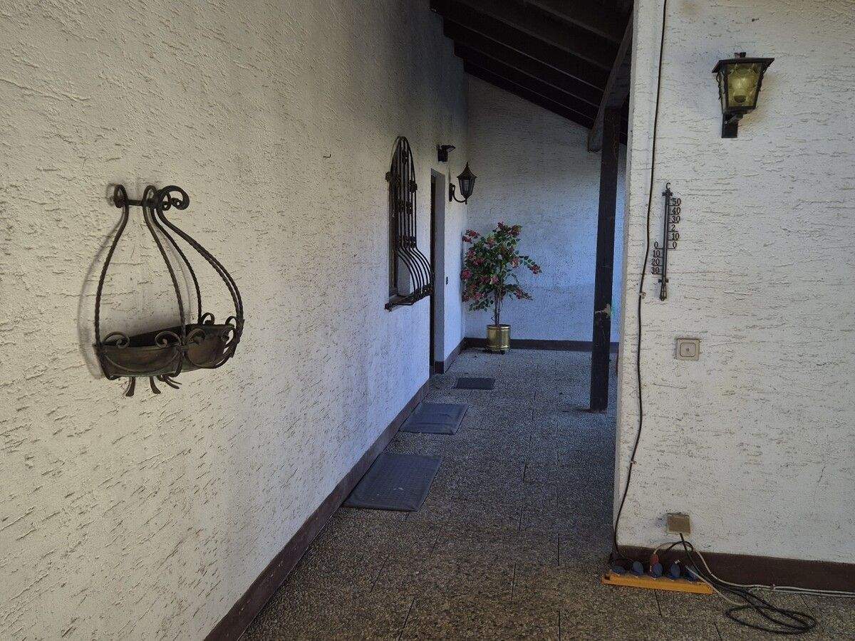 Immobilie in Zandt - Einfamilienhaus mit ELW in ruhiger Südhanglage nahe der Gemeinde Zandt, Bay. Wald - Bild 3