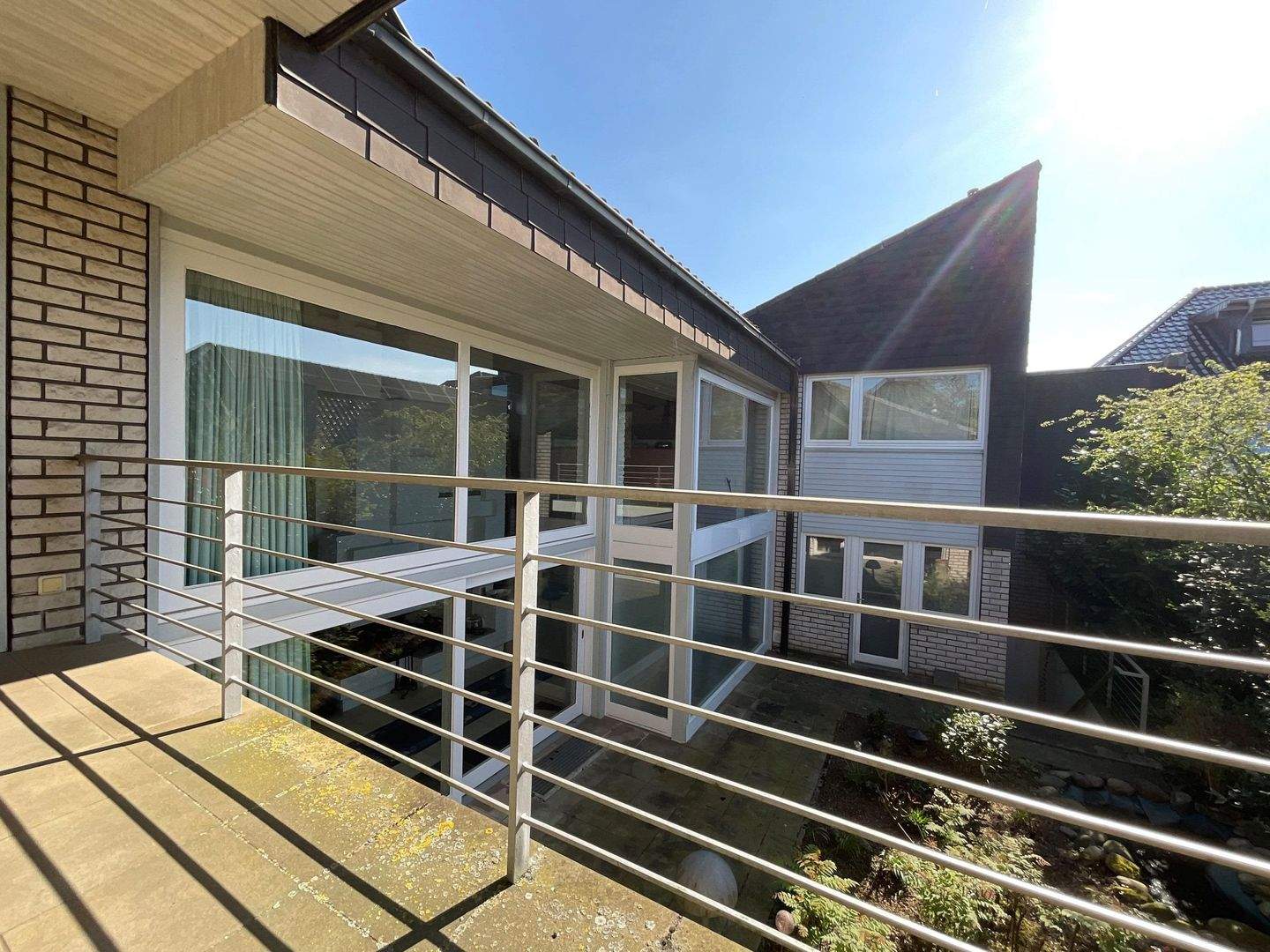 Immobilie in Lengerich - Immobilienpaket mit tollem Architektenhaus und einem Zweifamilienhaus mit Gewerbeeinheit - Bild 2