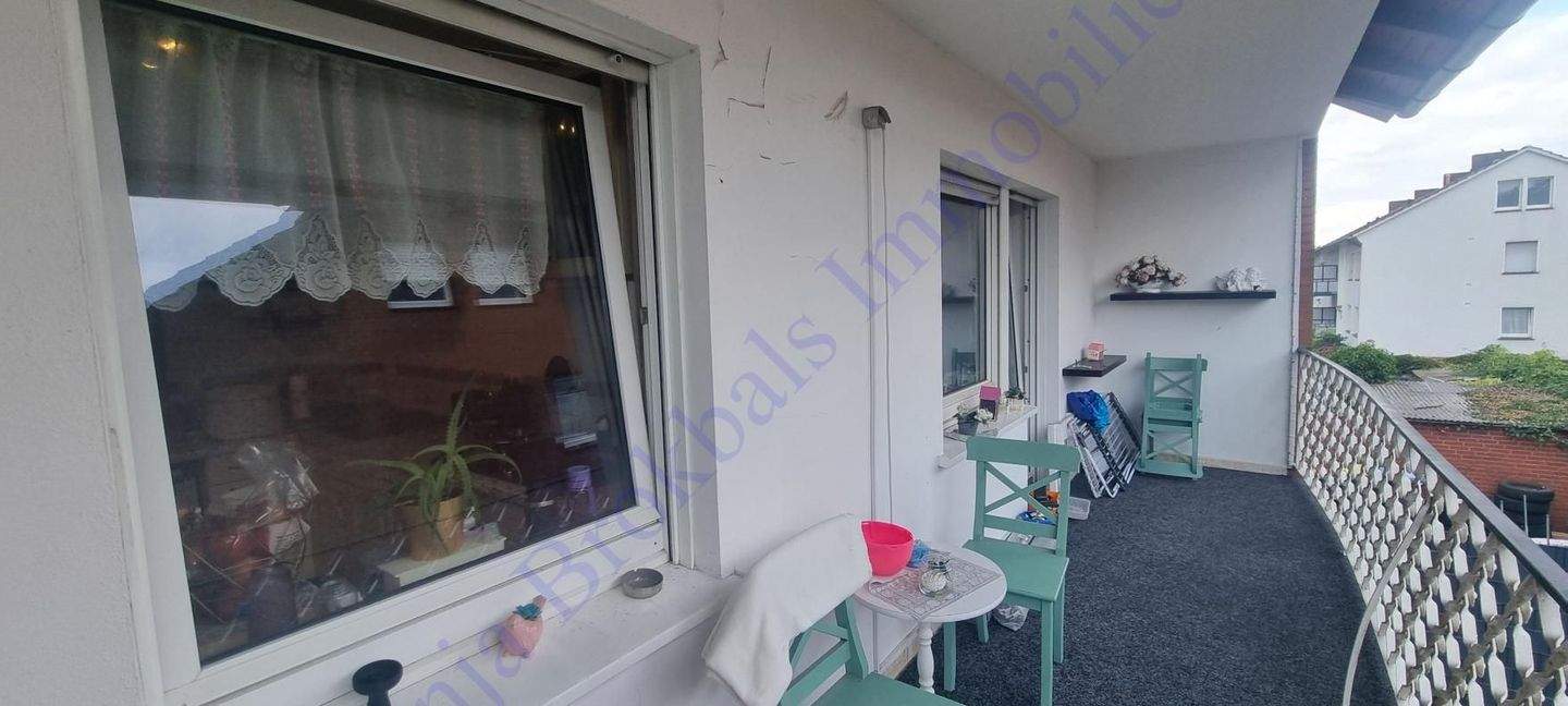 Immobilie in Harsewinkel - Zweifamilienhaus mit ausgebautem DG und mit 3 Garagen in Harsewinkel, provisionsfrei für Käufer - Bild 15