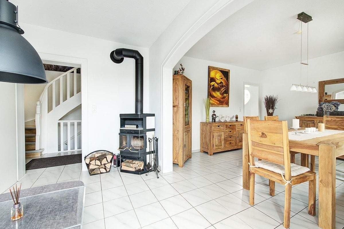 Immobilie in Rengsdorf - Äußerst geschmackvolles und charmantes Einfamilienhaus in beliebter und zentraler Wohnlage  - Bild 13