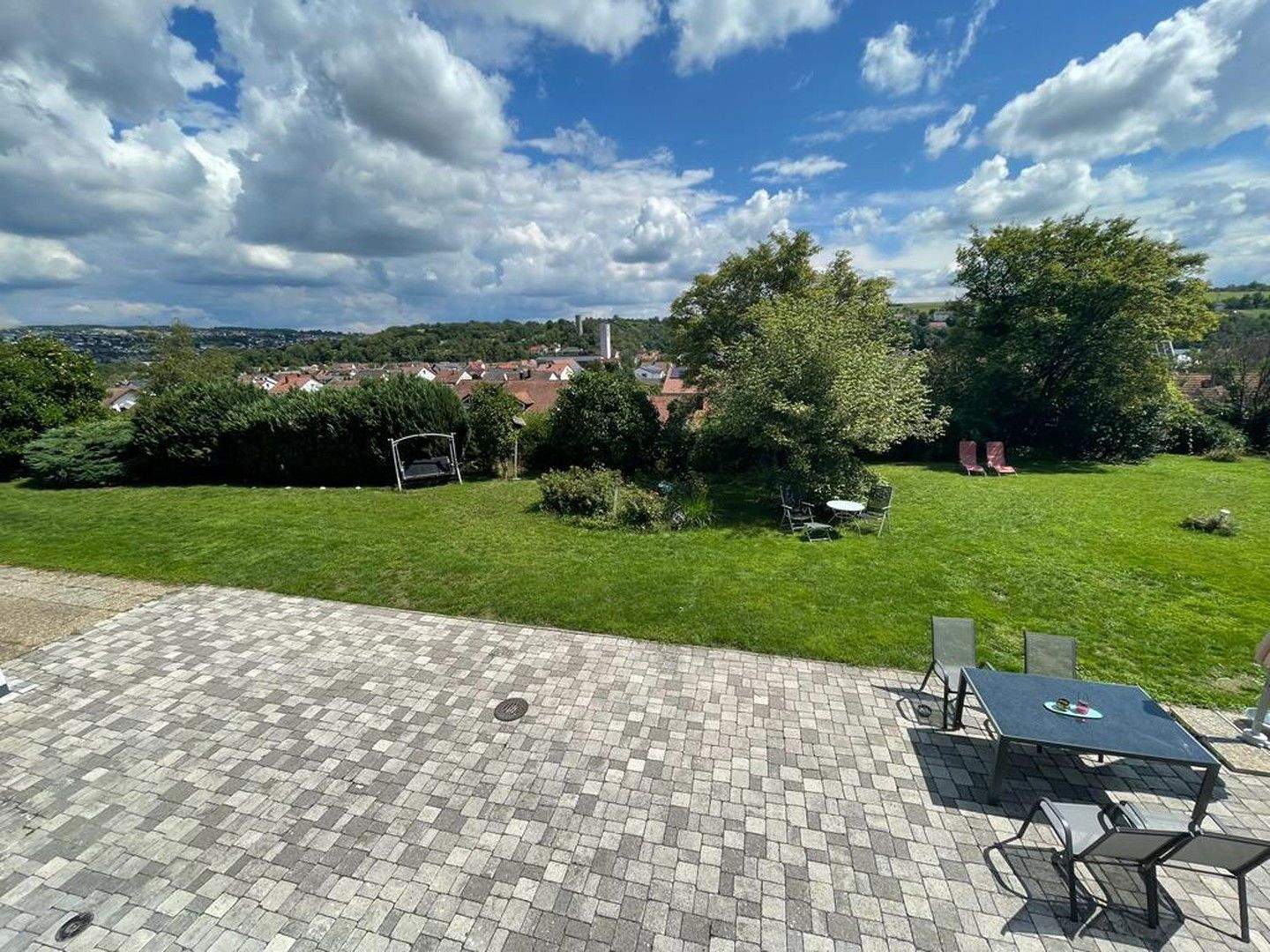 Immobilie in Herbolzheim - Provisionsfrei, 1-2 Familienhaus mit Weitblick und großem Garten - Bild 3