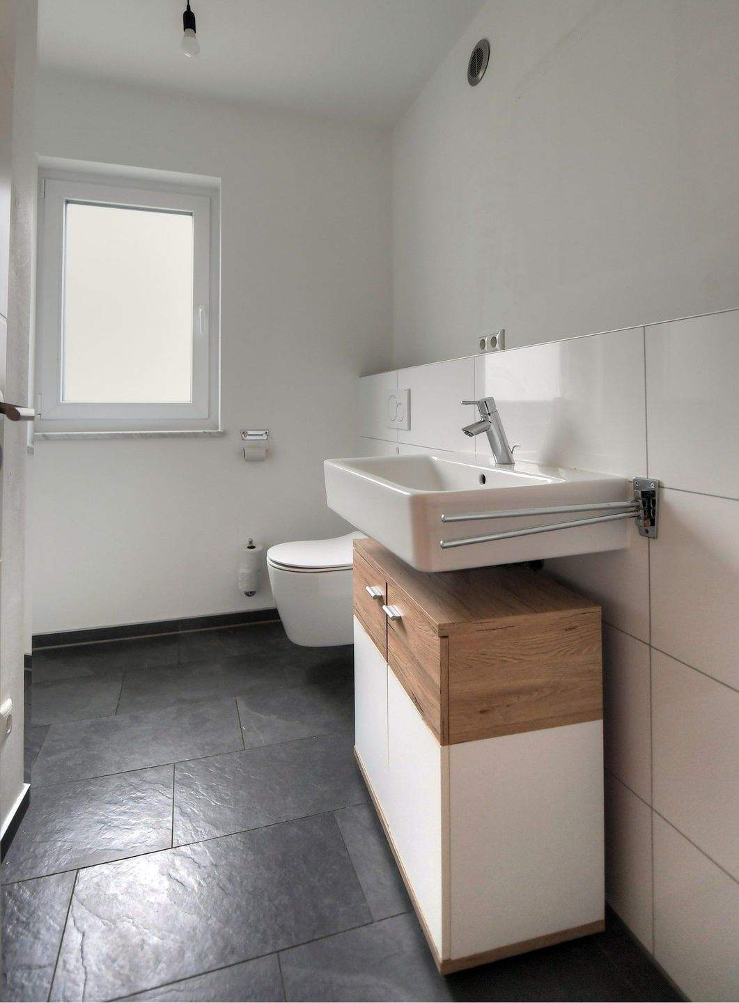 Immobilie in Vogtareuth - Niedrigenergiehaus für (große) Familien - zusätzlicher Platz für Praxis oder Gewerbe kein Problem - Bild 11