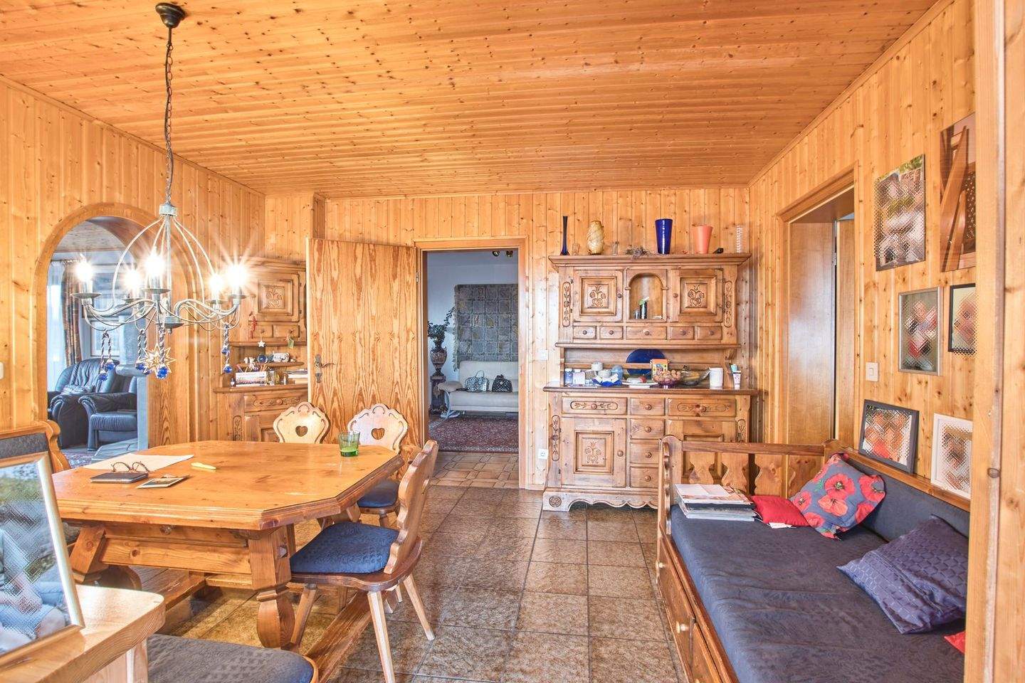 Immobilie in Vilshofen an der Donau - Großes Einfamilienhaus mit Einliegerwohnung - Bild 3