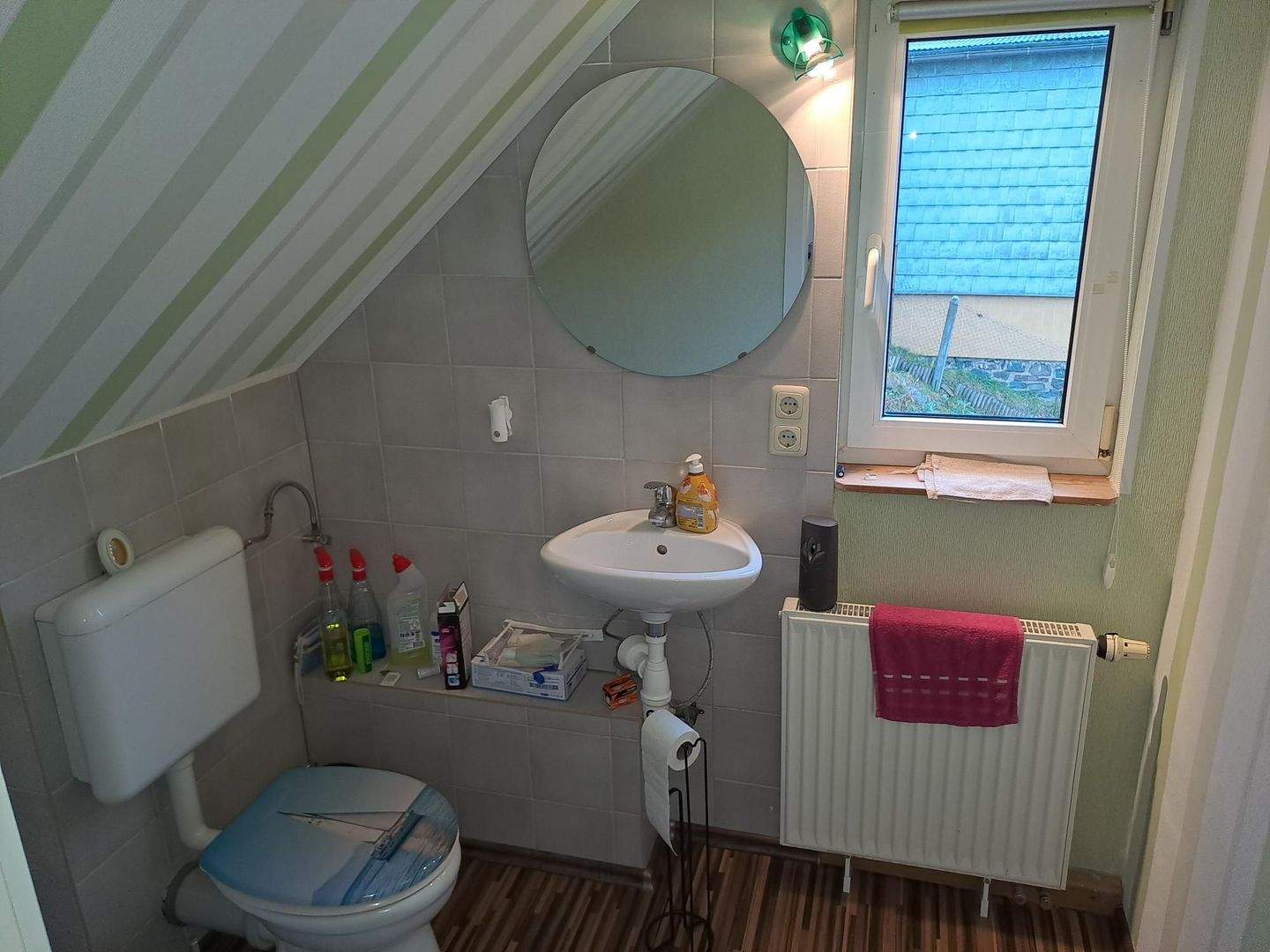 Immobilie in Frankenblick - Liebevoll gestaltete Doppelhaushälfte mit Einliegerwohnung in der Gemeinde Frankenblick OT Rauenstein - Bild 34