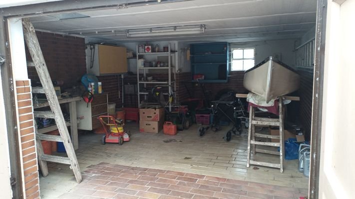 Garage innen