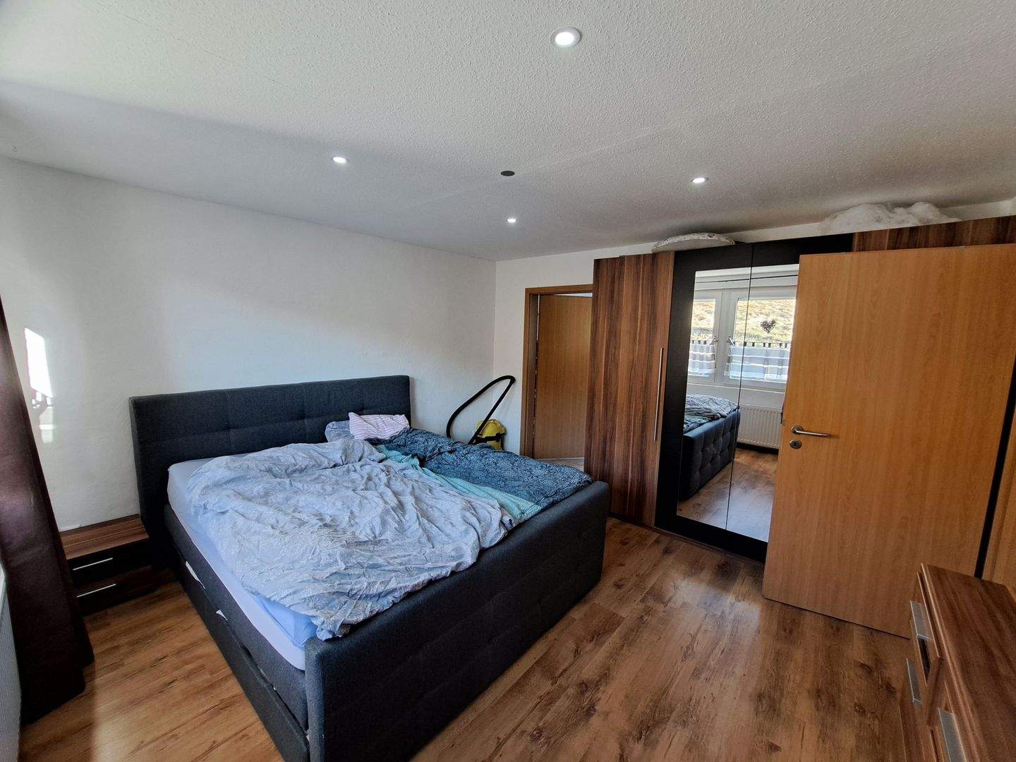 Immobilie in Bad Berleburg - Ortsrandlage! Einfamilienhaus mit großzügigem Grundstück - Bild 7